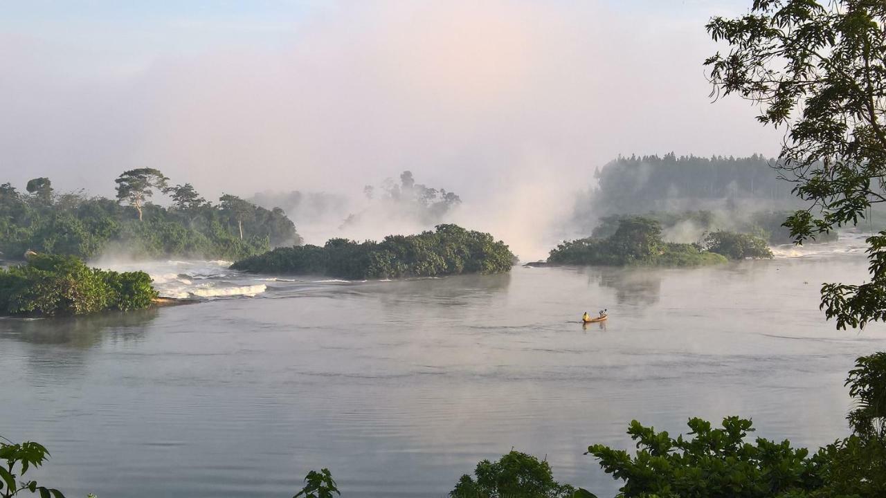 The Haven Hotel Jinja Bagian luar foto