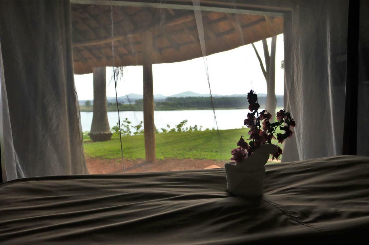 The Haven Hotel Jinja Bagian luar foto
