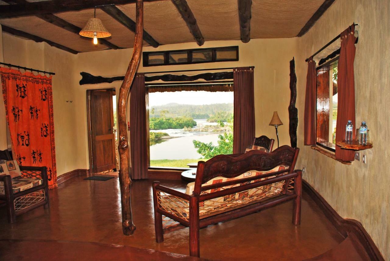The Haven Hotel Jinja Bagian luar foto