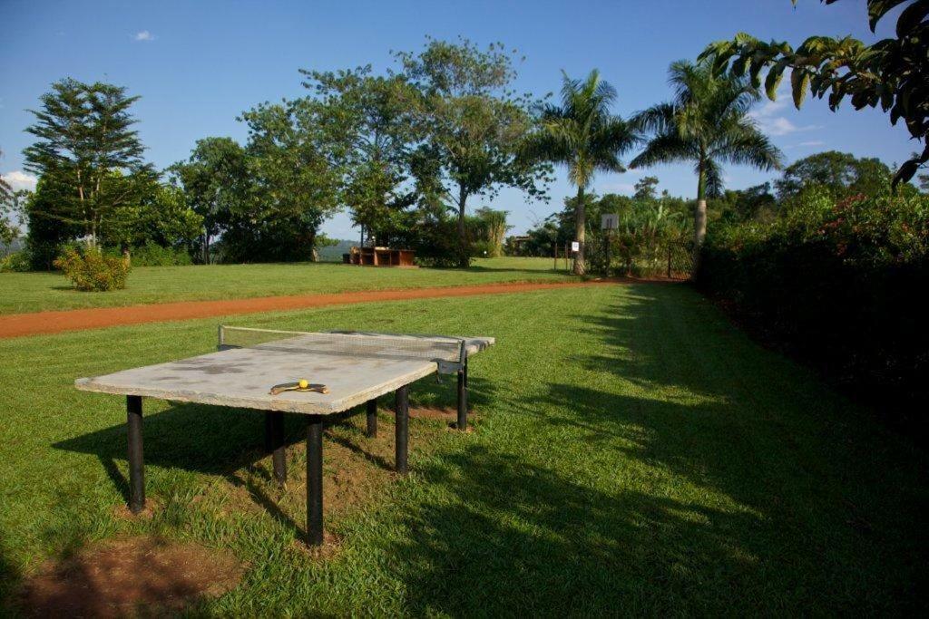 The Haven Hotel Jinja Bagian luar foto