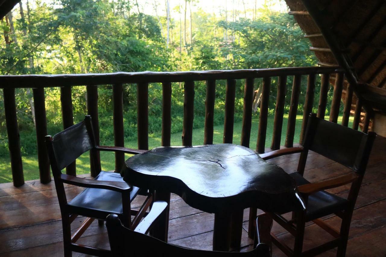The Haven Hotel Jinja Bagian luar foto